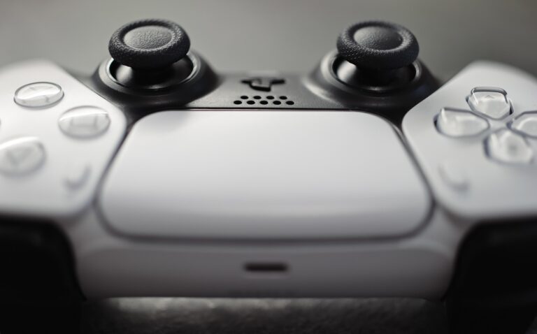 Master the Digital Arena: Expert Tips on Online Gaming for Every Player